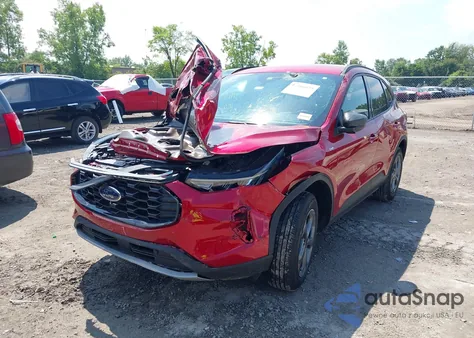 2025 Ford Escape St-Line из США, поврежденный, VIN 1FMCU9MN1SUA26898